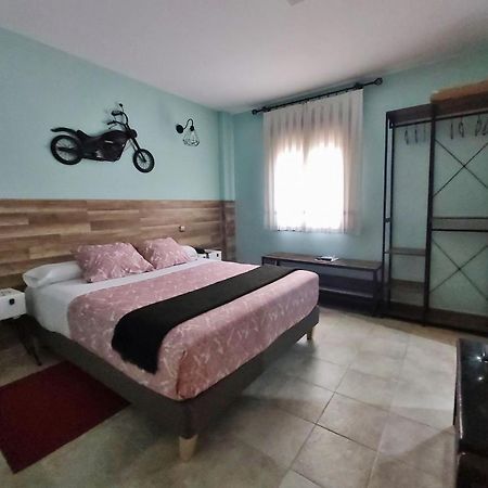 Posada Del Camino Real Torrelaguna Exteriör bild